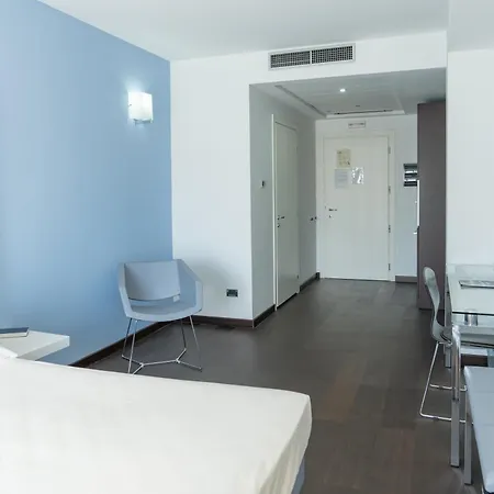 Hotel Napoleon 4*