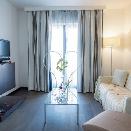 Napoleon Hotel 4*
