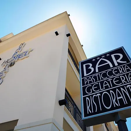Napoleon Hotel 4*