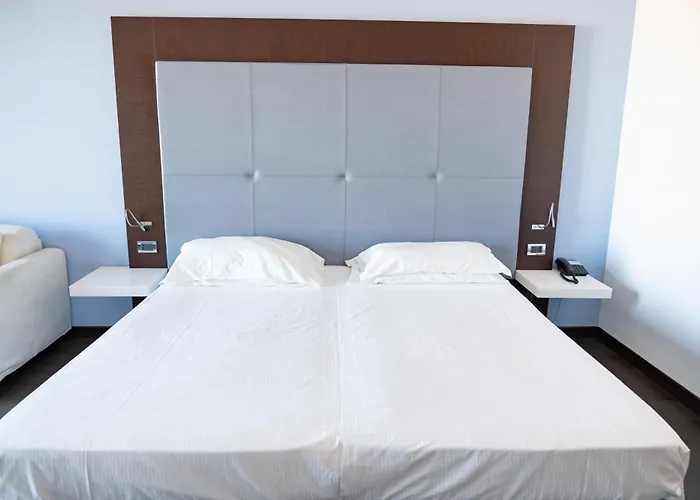 Napoleon Szálloda Torre Melissa