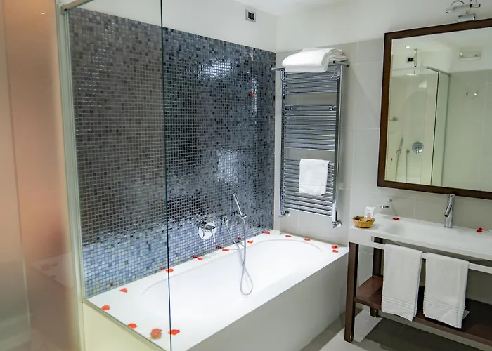 Napoleon Torre Melissa