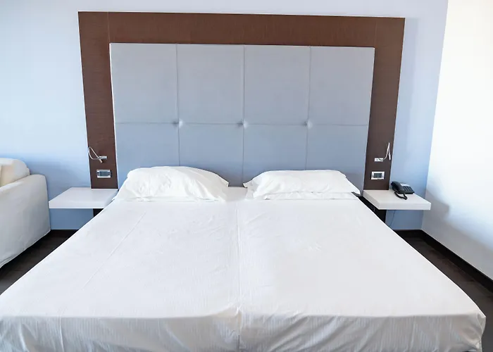 Napoleon Torre Melissa